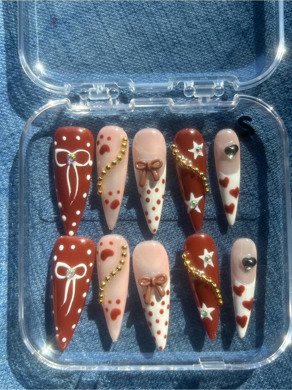 Stiletto Press-On Nails Set